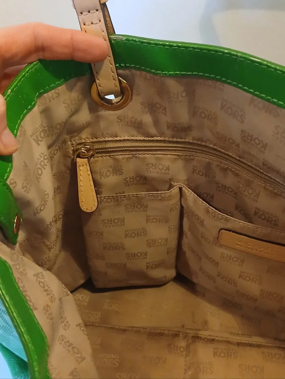 Michael Korrs Palm Green Jet Set Grab Bag Tote 17